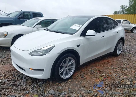 2023 Tesla Model Y Awd/Long Range Dual Motor All-Wheel Drive from USA, damaged, VIN 7SAYGDEE6PF802982